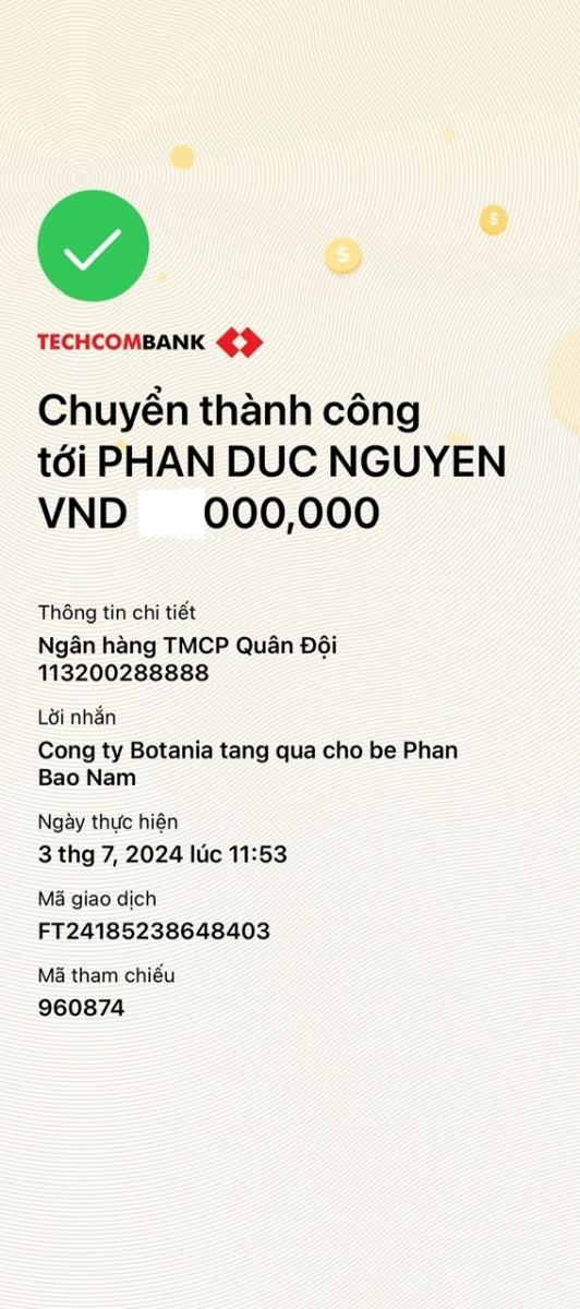 Công ty Botania tặng quà bé Bảo Nam