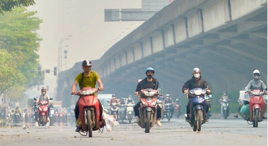 Nắng nóng làm tăng nồng độ ozone và bụi mịn trong không khí.
